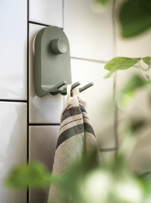 OBONAS Triple hook with suction cup, grey-green, 7x11 cm– Home