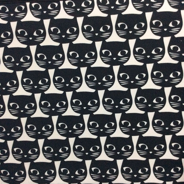 DRONA Box, White & black cats, 33x38x33cm
